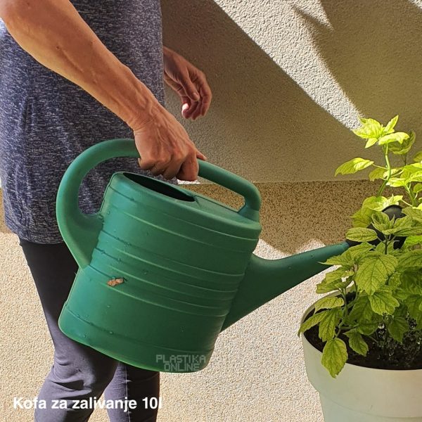 Kofa za zalivanje 10l ( ruža za polivanje gratis ) Kofa za zalivanje 10l ( ruža za polivanje gratis )