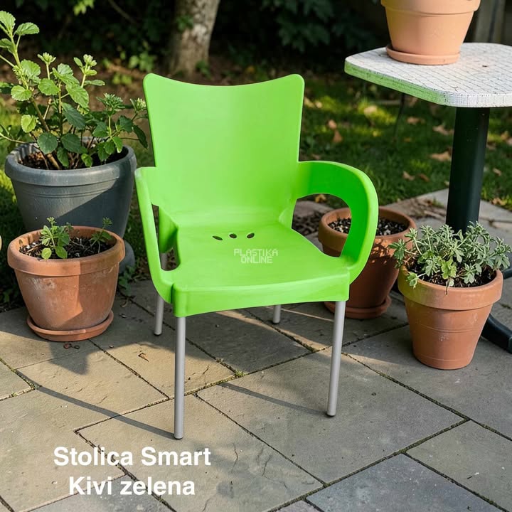 Plasticna stolica Smart sa metalnim nogama