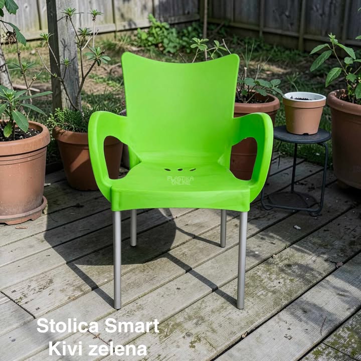 Plasticna stolica Smart sa metalnim nogama