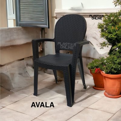 plasticna stolica Avala