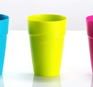 Plastična čaša 2,5dl