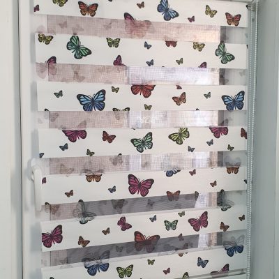 ZEBRA ZAVESA ZA DEČIJU SOBU 85X120CM LEPTIRI FLOP