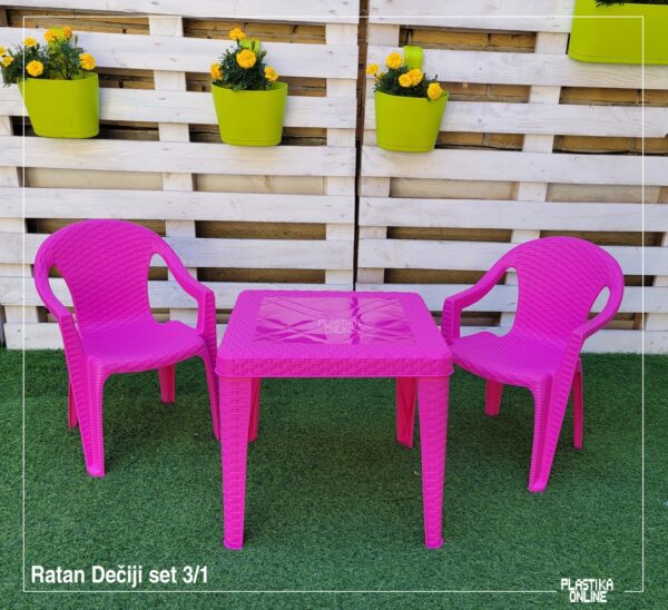 Dečiji set za sedenje ratan mali (stočić i 2 stoličice ) PINK