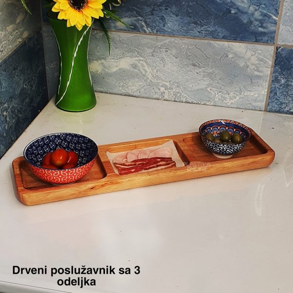 Drveni poslužavnik sa 3 odeljka, drveni poslužavnik, drvena daska, daske za meze, ukrasne daske za posluženje, daske za slavu, daske za proslave