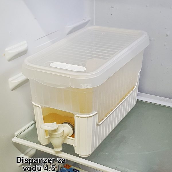Dispanzer za vodu 4.5l , plastični dispanzer za vodu, dispanzer sa česmom