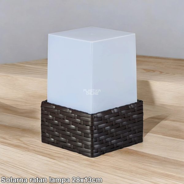 Solarna ratan lampa 28x13cm, vodootporna lampa, spoljašnje osvetljenje