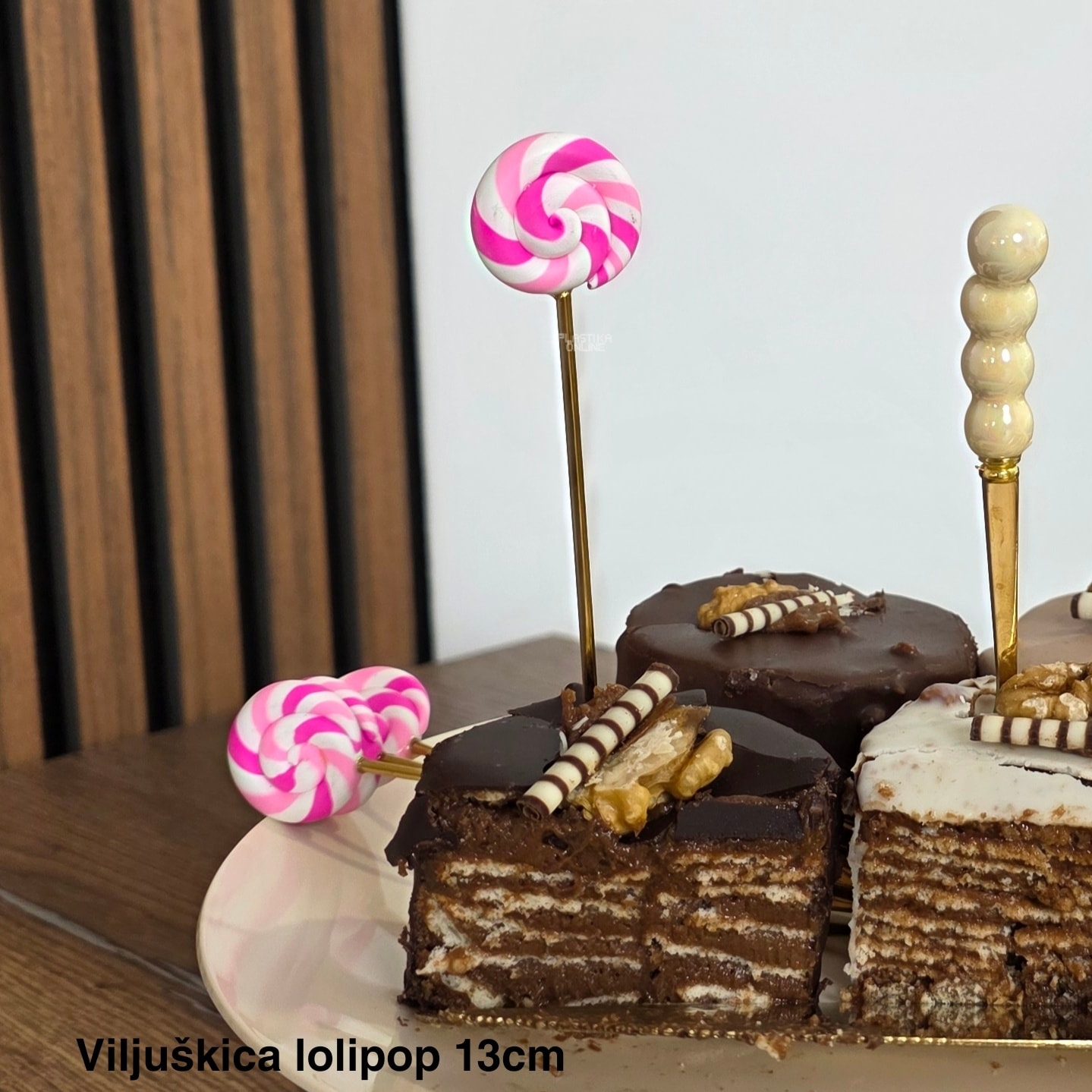 Viljuška Lolipop 13cm, Zlatne viljuškice za kolače, Viljuškice za slatki sto, Zlatne viljuškice za voće