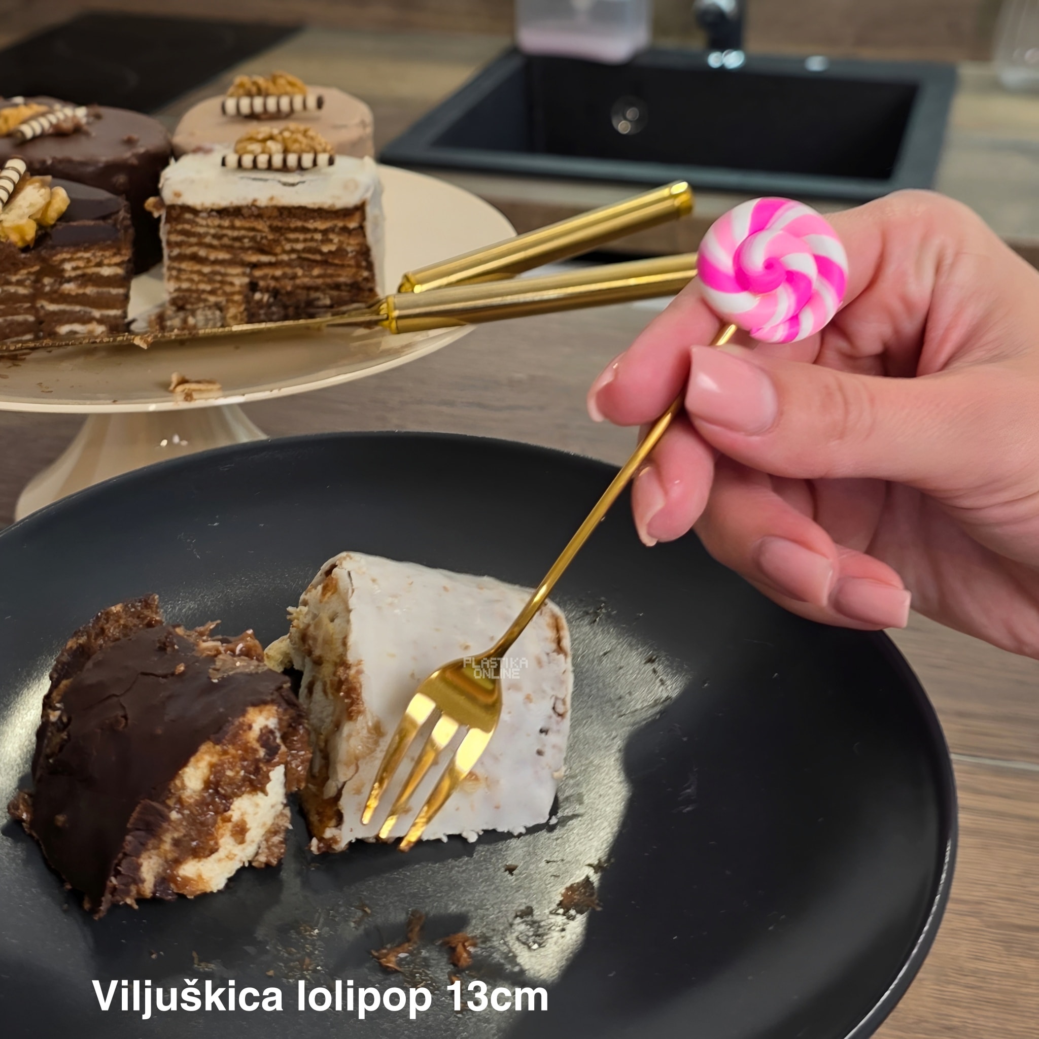 Viljuška Lolipop 13cm, Zlatne viljuškice za kolače, Viljuškice za slatki sto, Zlatne viljuškice za voće