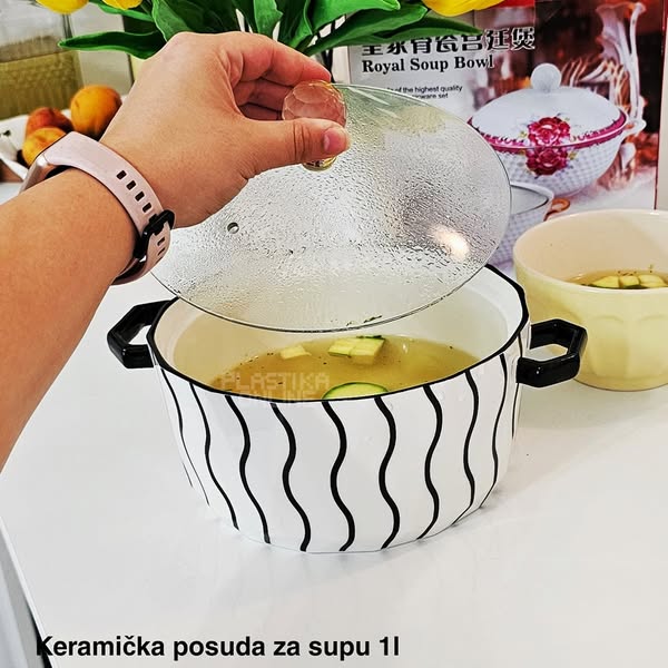 Keramička posuda za supu 1L, Posuda za supu sa poklopcem, Keramička činija za supu, Činija za serviranje supe, Keramička posuda za čorbu, Keramička posuda za topla jela,