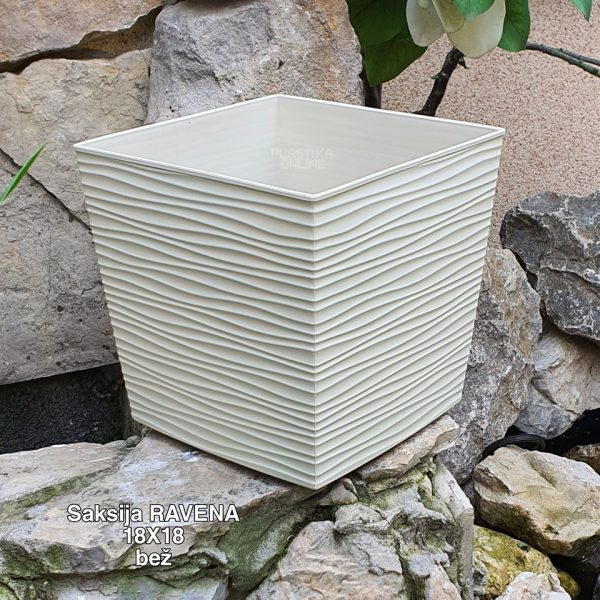 Četvrtasta saksija 18x18  , cetvrtaste saksije, saksije za bastu, plasticne saksije