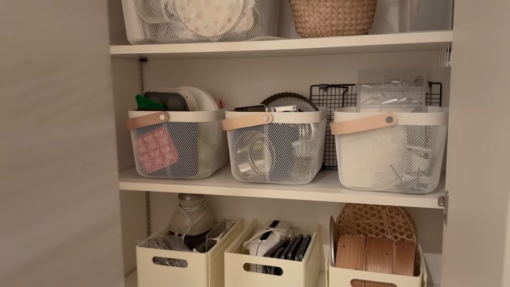Praktične plastične dekorativne kutije za odlaganje stavri