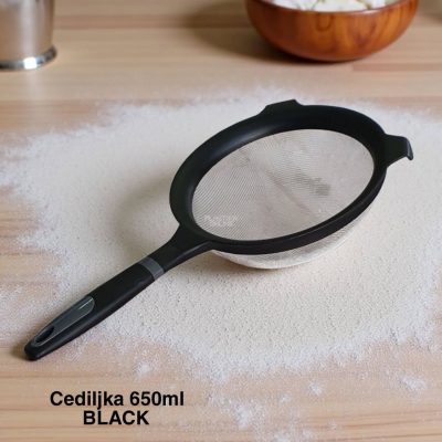 Cediljka 650ml,Plastična cediljka sa ručkom,Metalni sifter,Cediljka koja se kači na šerpu