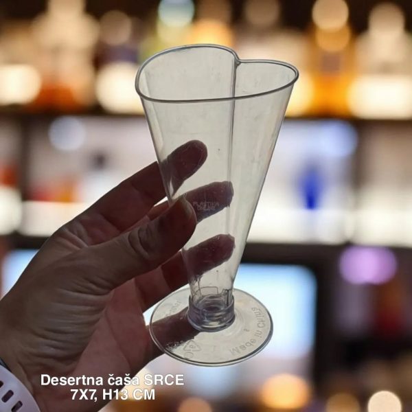 Desertna čaša SRCE h13cm, Plastična desertna čaša, Višekratna desertna čaša, Čaša za ketering i proslave, Plastične desertne čaše, recept za desert u čaši