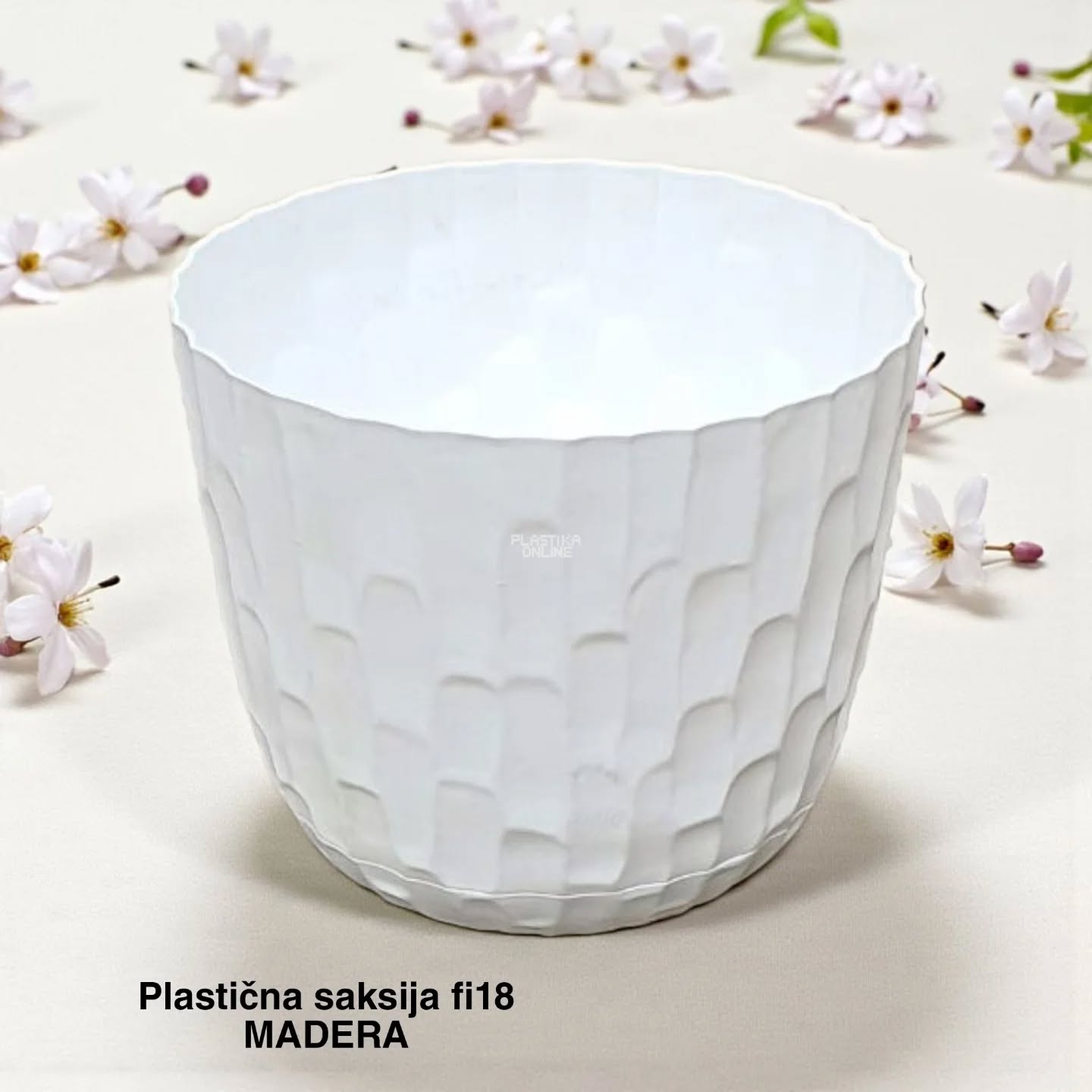 Plastična saksija fi18 MADERA, Dekorativne saksije, Najlepše saksije za cveće, Neobične saksije za cveće, Okrugle saksije, Saksije za cveće, Saksije za dvorište, Saksije za terasu, Ukrasne saksije, Ukrasne saksije za sobno cveće