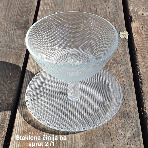 staklena činija na sprat h12cm, činija na sprat za posluženje, staklena činija za voće, činija za kolače, višenamenska staklena činija, dekorativna činija od stakla