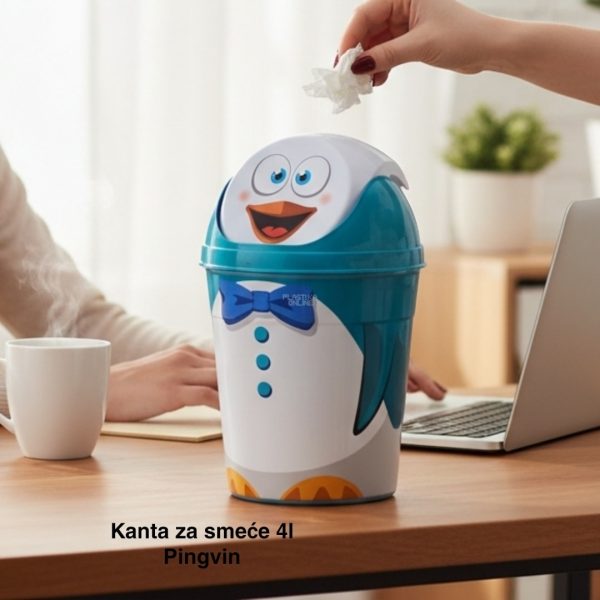 Kanta za smeće 4l , Kanta klatno dečija, Kanta za smeće za decu, Dečija kanta za smeće sa klatnom, Vesela kanta za decu, Kanta za odlaganje otpada, Praktična dečija kanta za smeće pingvin plavi