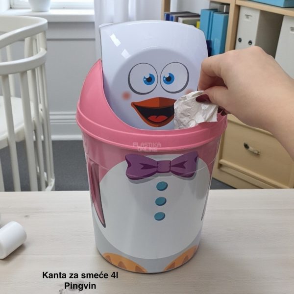Kanta za smeće 4l , Kanta klatno dečija, Kanta za smeće za decu, Dečija kanta za smeće sa klatnom, Vesela kanta za decu, Kanta za odlaganje otpada, Praktična dečija kanta za smeće pingvin roze