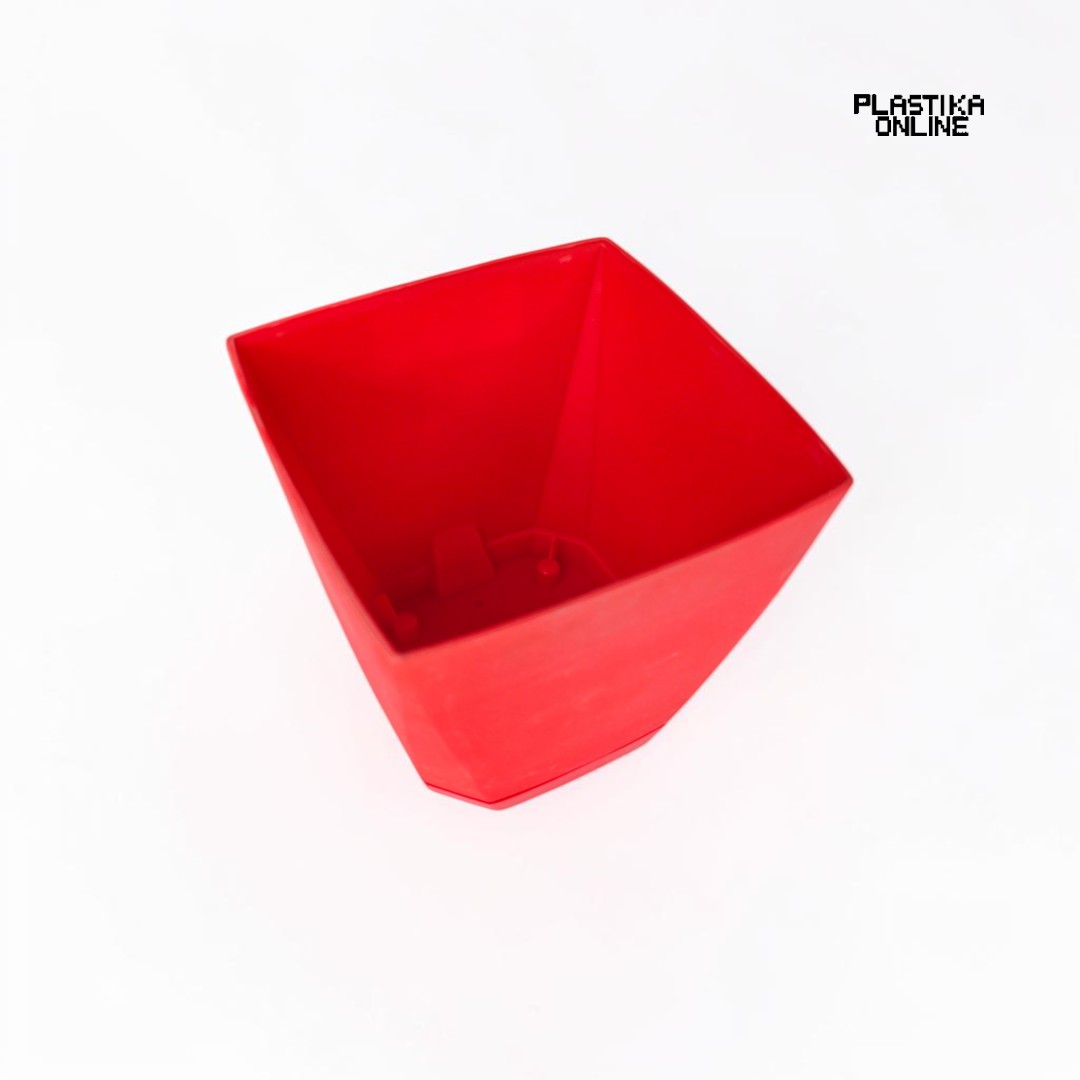 Plastična saksija žozefina 14x14cm četvrtastog oblika crvene boje